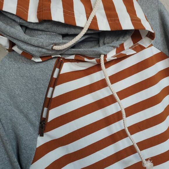 Ampersand Double Hood Hoodie Pullover Striped Sweatshirt Women Medium NWT - Picture 8 of 8